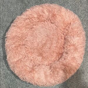 Fluffy Pink Round Pet Bed